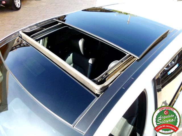 MERCEDES-BENZ B 180 usata, con Interni in pelle