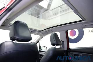 TOYOTA Yaris usata 38