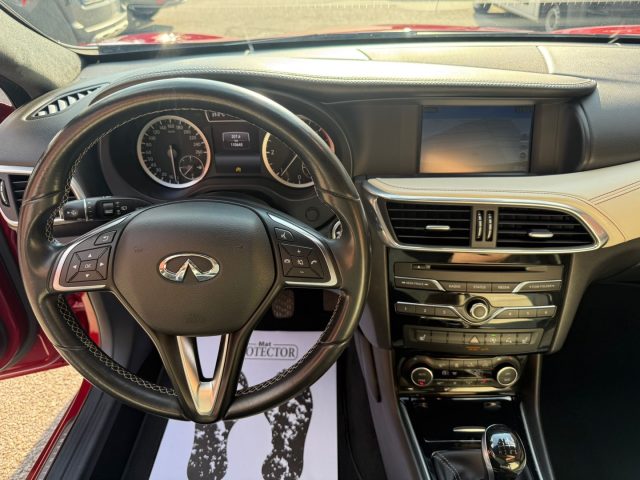 INFINITI Q30 usata, con Boardcomputer
