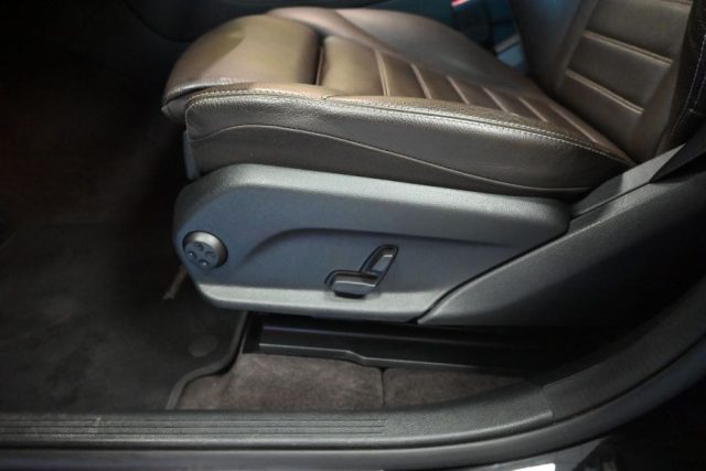 MERCEDES-BENZ GLC 220 usata 94