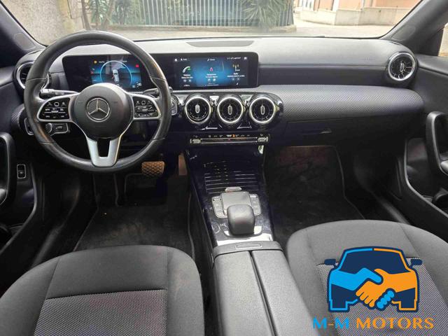 MERCEDES-BENZ CLA 180 usata, con Climatizzatore