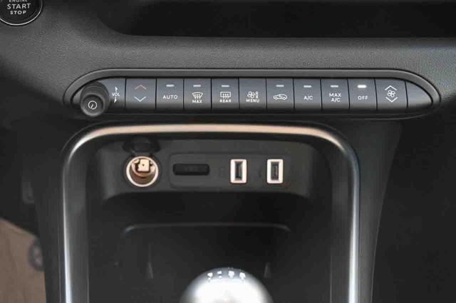 JEEP Avenger usata, con Park Distance Control