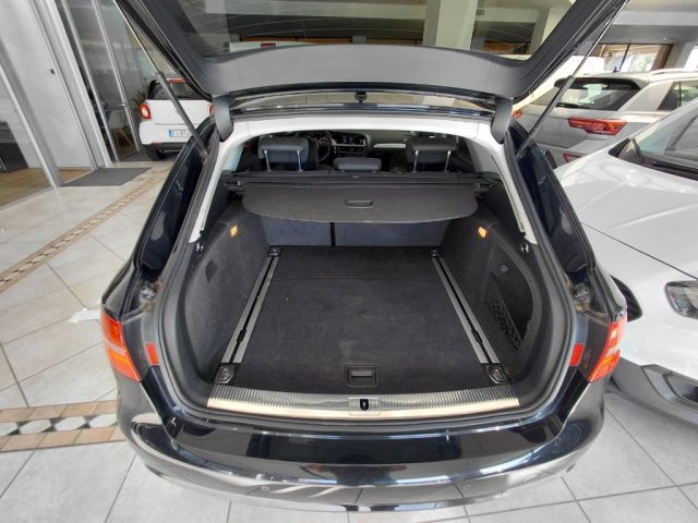 AUDI A4 usata, con Portellone posteriore elettrico