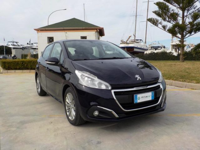 PEUGEOT 208 usata, con ABS
