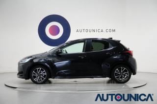 TOYOTA Yaris usata, con USB