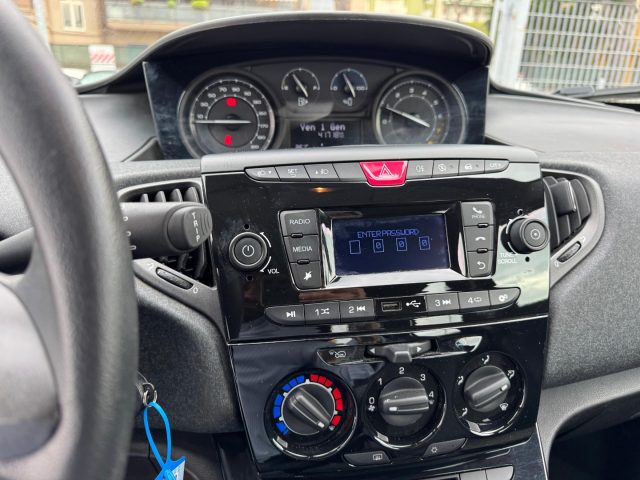 LANCIA Ypsilon usata, con Cerchi in lega