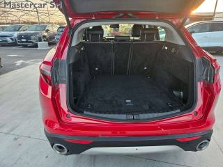 ALFA ROMEO Stelvio usata, con Specchietti laterali elettrici