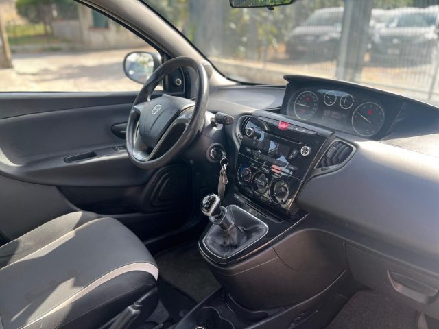 LANCIA Ypsilon usata, con Climatizzatore