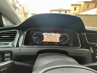 VOLKSWAGEN Golf usata, con Autoradio