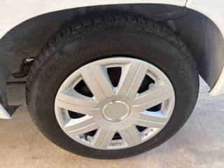 PEUGEOT 106 usata 17