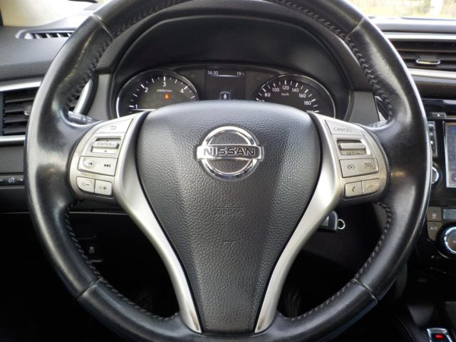 NISSAN Qashqai usata, con Fendinebbia