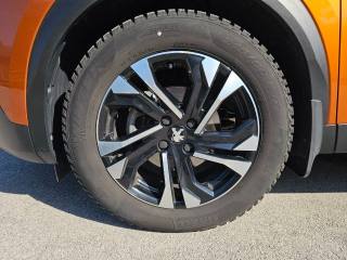 PEUGEOT 2008 usata, con Cruise Control