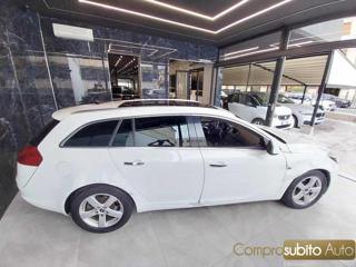 OPEL Insignia usata, con Alzacristalli elettrici