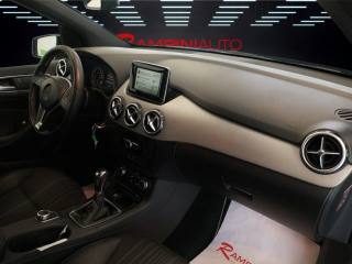 MERCEDES-BENZ B 200 usata 19