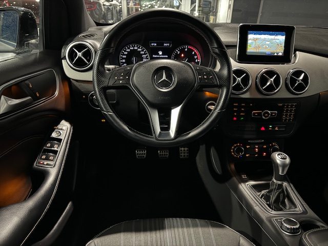 MERCEDES-BENZ B 200 usata, con Controllo trazione