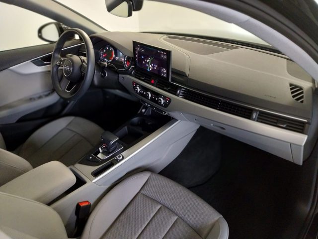 AUDI A4 usata, con Touch screen