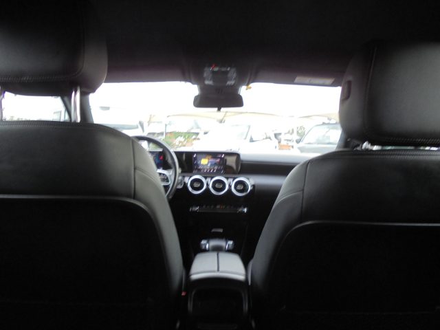 MERCEDES-BENZ A 180 usata, con Climatizzatore