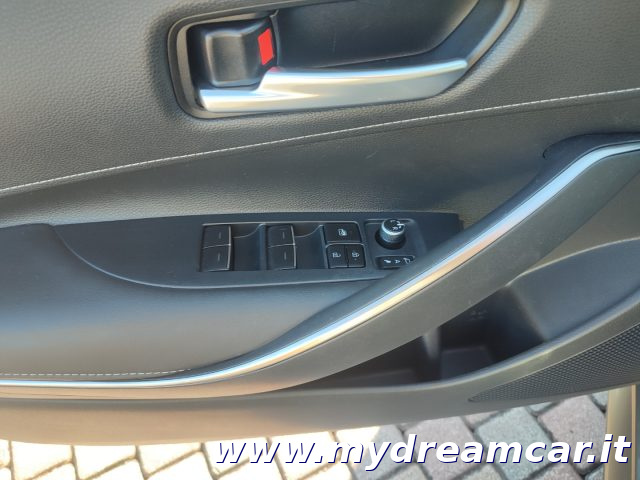 TOYOTA Corolla usata, con Sensore di luce