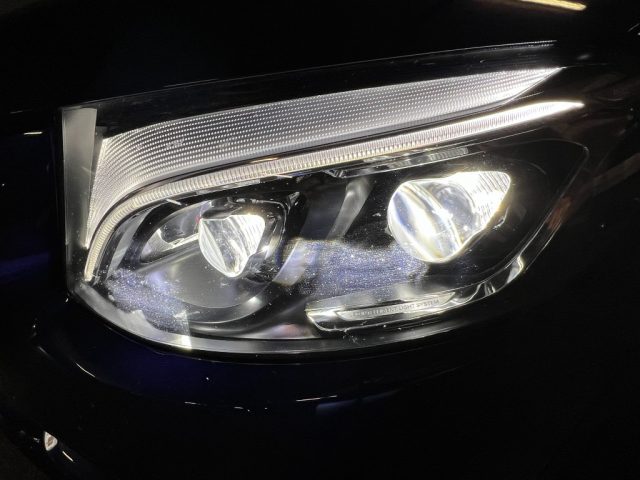 MERCEDES-BENZ GLC 63 AMG usata, con Touch screen