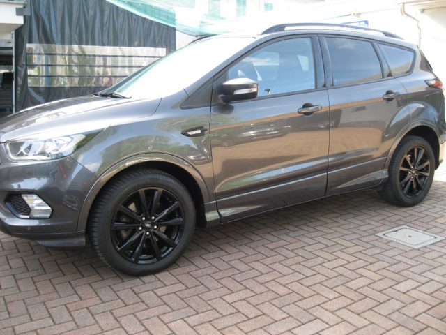 FORD Kuga usata, con Cerchi in lega