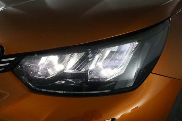 PEUGEOT 2008 usata 8