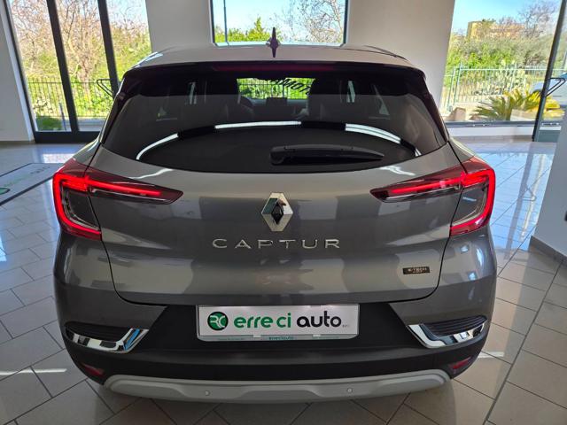 RENAULT Captur usata, con Fendinebbia