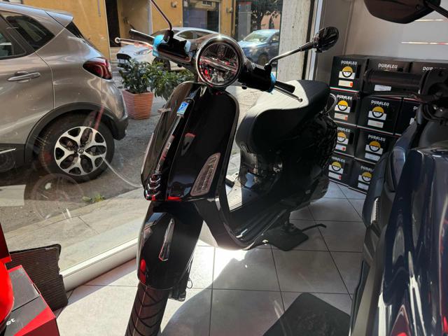 PIAGGIO Vespa 125 Primavera usata 0