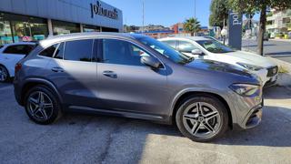 MERCEDES-BENZ GLA 200 usata, con Airbag