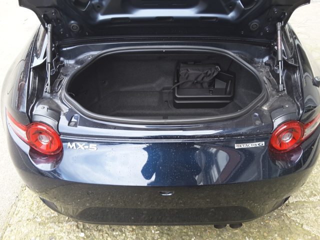 MAZDA MX-5 usata, con Sistema di navigazione