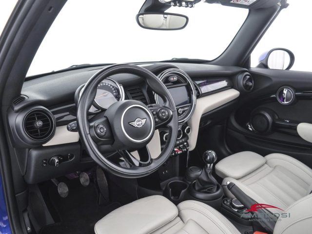 MINI Cabrio usata 7