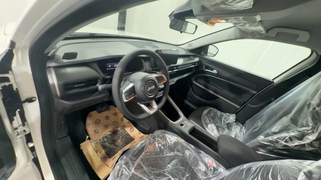 JEEP Avenger usata, con Bluetooth