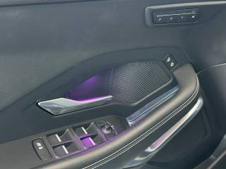 JAGUAR E-Pace usata, con Fari LED