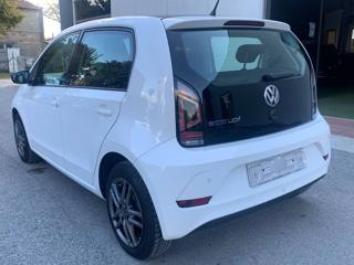 VOLKSWAGEN up! usata, con Boardcomputer