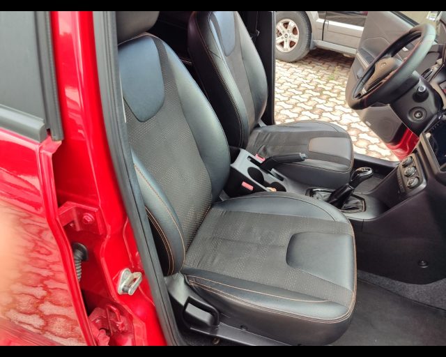 DR MOTOR DR3 usata, con Telecamera per parcheggio assistito