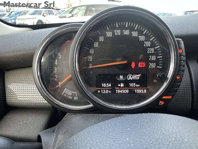 MINI Cooper D usata, con Park Distance Control