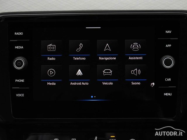 VOLKSWAGEN Passat Variant usata, con Hill holder