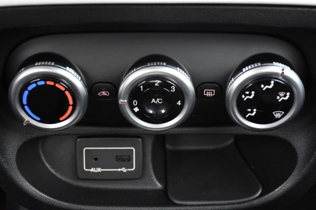FIAT 500L usata, con USB