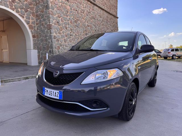 LANCIA Ypsilon usata 38