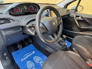 PEUGEOT 208 usata, con Autoradio