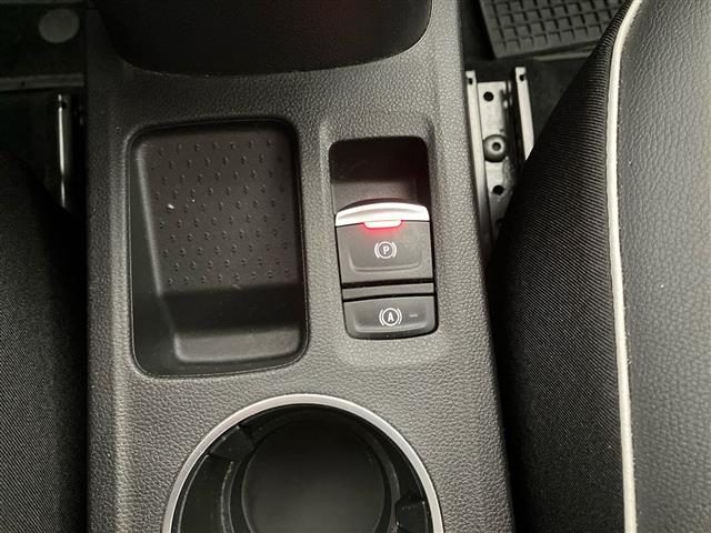 RENAULT Captur usata 28