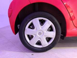 TOYOTA Aygo usata 10