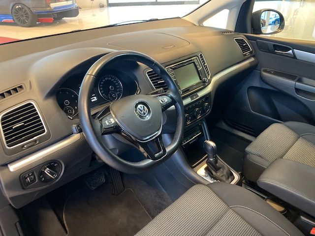 VOLKSWAGEN Sharan usata, con Cerchi in lega
