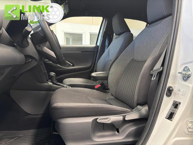 TOYOTA Yaris Cross usata 12