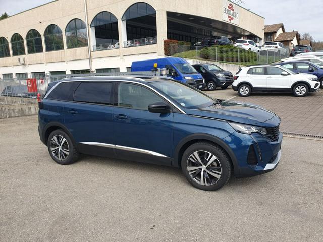 PEUGEOT 5008 usata, con Autoradio