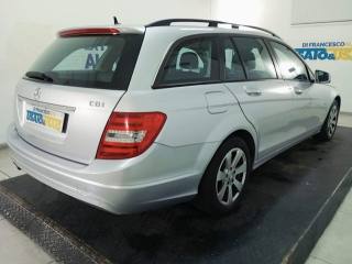 MERCEDES-BENZ 220 usata, con Autoradio