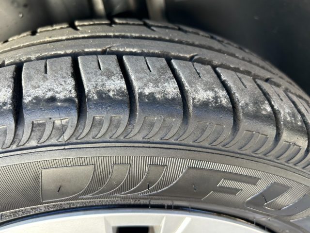 VOLKSWAGEN up! usata, con Cronologia tagliandi