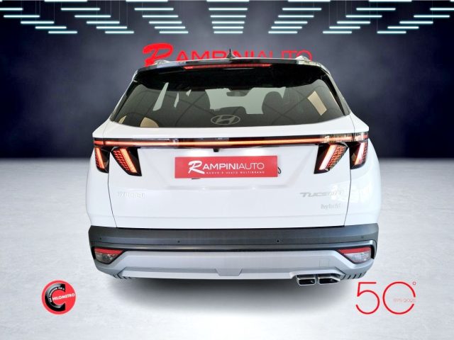 HYUNDAI Tucson usata 8