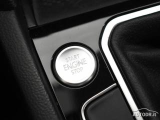 VOLKSWAGEN Passat Variant usata, con Sensore di pioggia