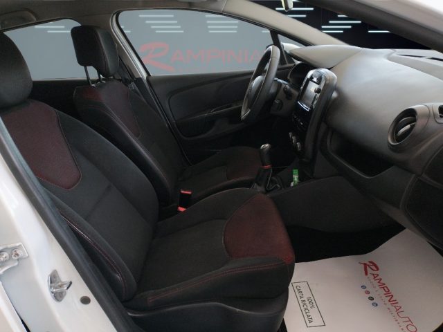 RENAULT Clio usata 16