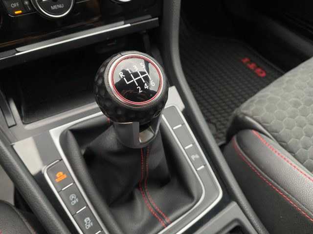 VOLKSWAGEN Golf GTI usata, con Cerchi in lega